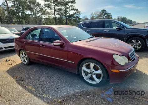 2004 Mercedes-Benz C 230K Sport Sedan from USA, damaged, VIN WDBRF40J74A647953